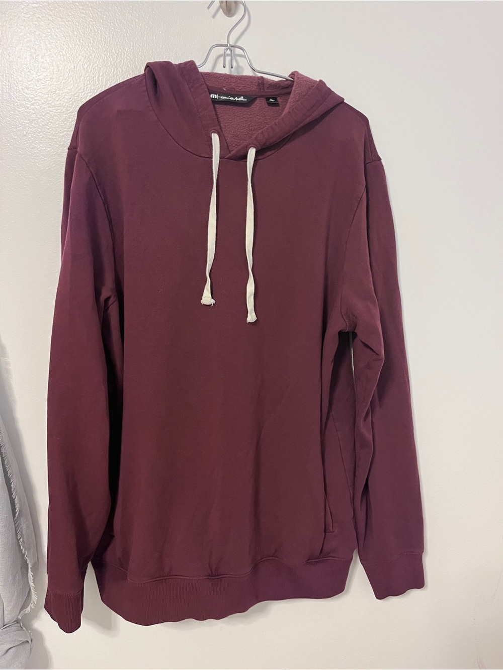 Travis Mathew Men's Maroon Pullover Hoodie with White Drawstrings